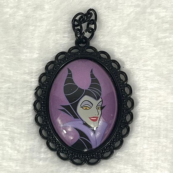 Disney Maleficent Pendant Black Gothic Cameo Style Oval Frame Purple 2"x1.75" - Picture 1 of 4